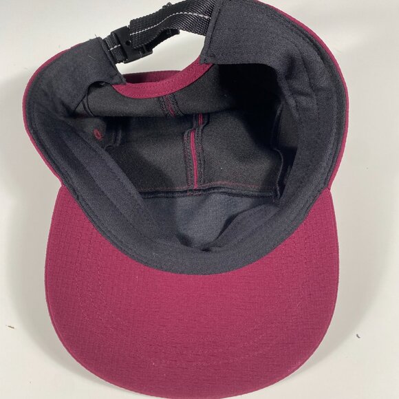 Lululemon 5 Panel Adjustable Workout Hat - Picture 6 of 7